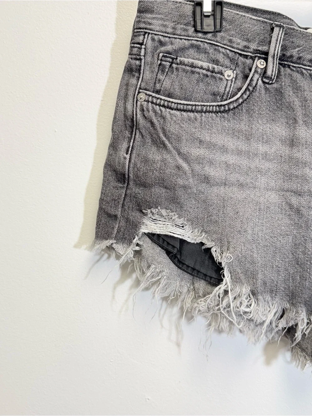 Free People We The Free Good Vibrations Cut-Off Shorts Sulphur Black 29